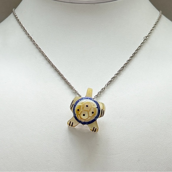 Vintage Southwestern Mother of Pearl Lapis Onyx Turtle Sterling Silver Necklace - Picture 4 of 9